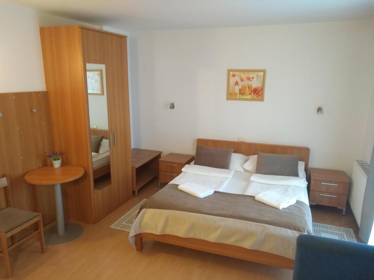 Garni Hotel Keltika Izola Luaran gambar