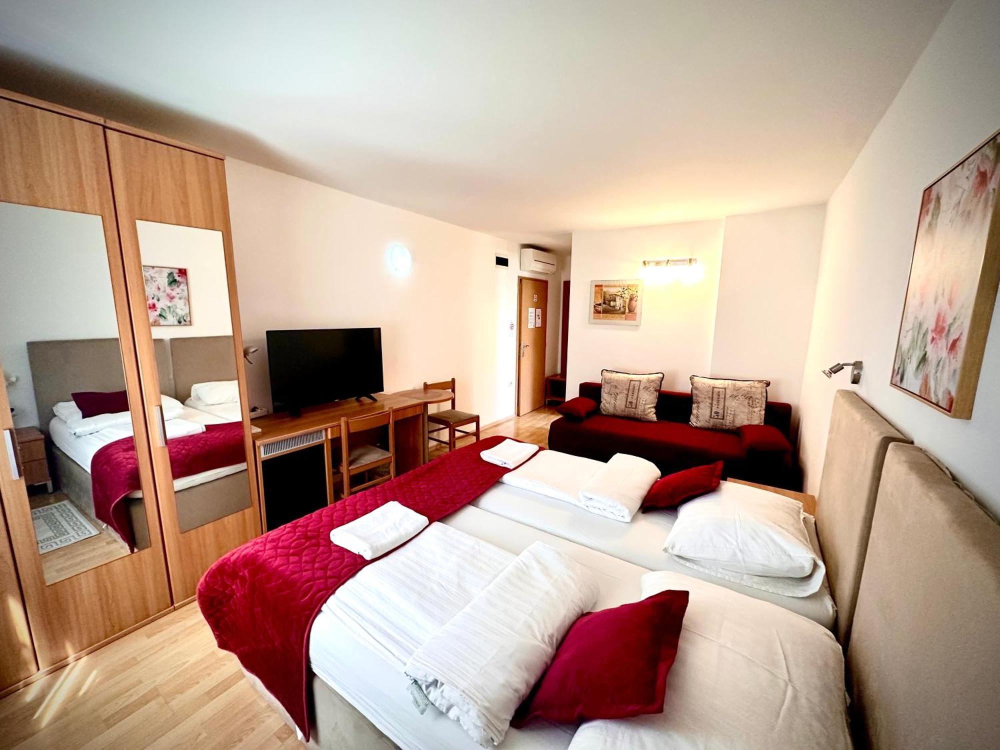 Garni Hotel Keltika Izola Luaran gambar