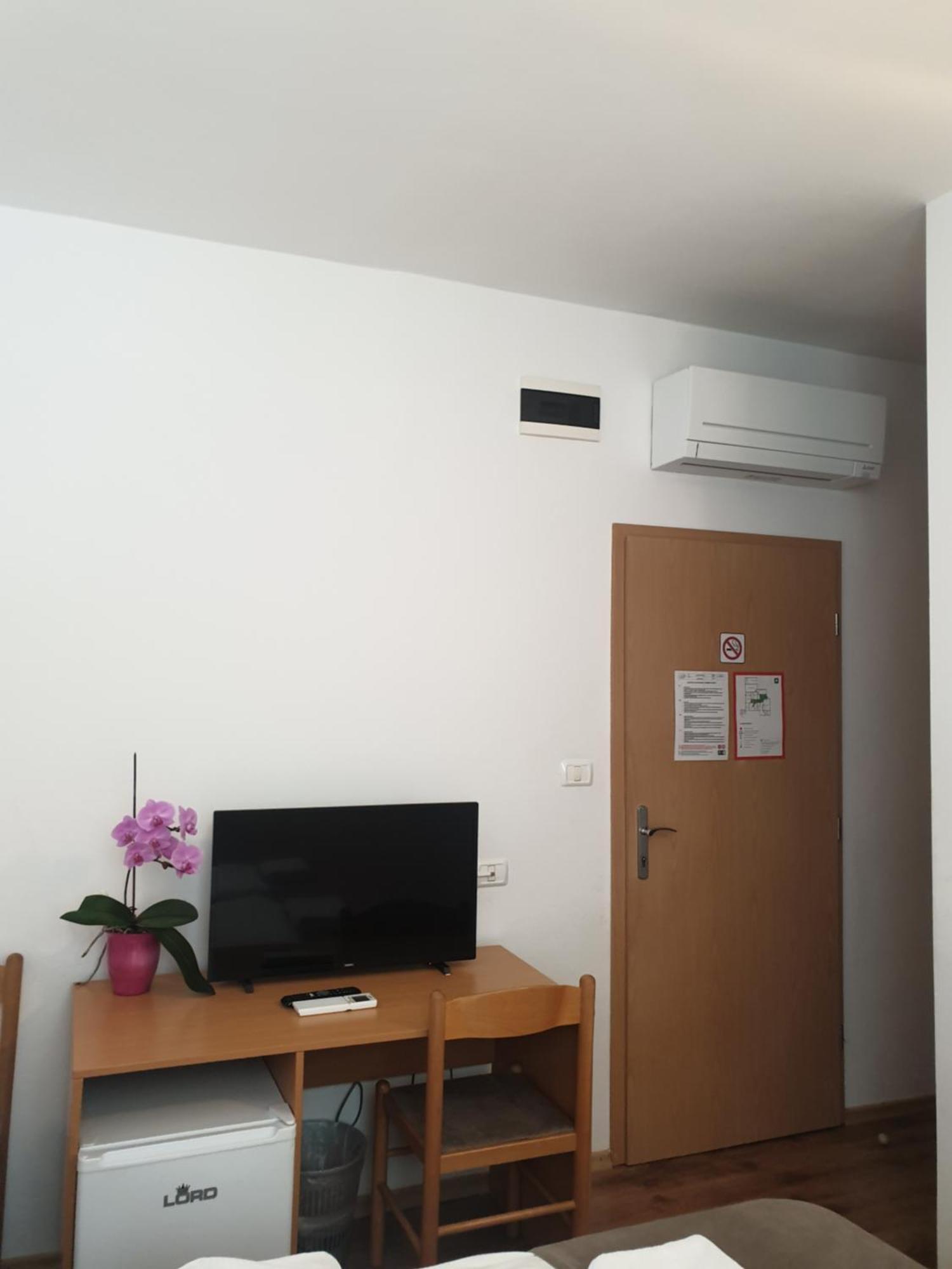 Garni Hotel Keltika Izola Luaran gambar